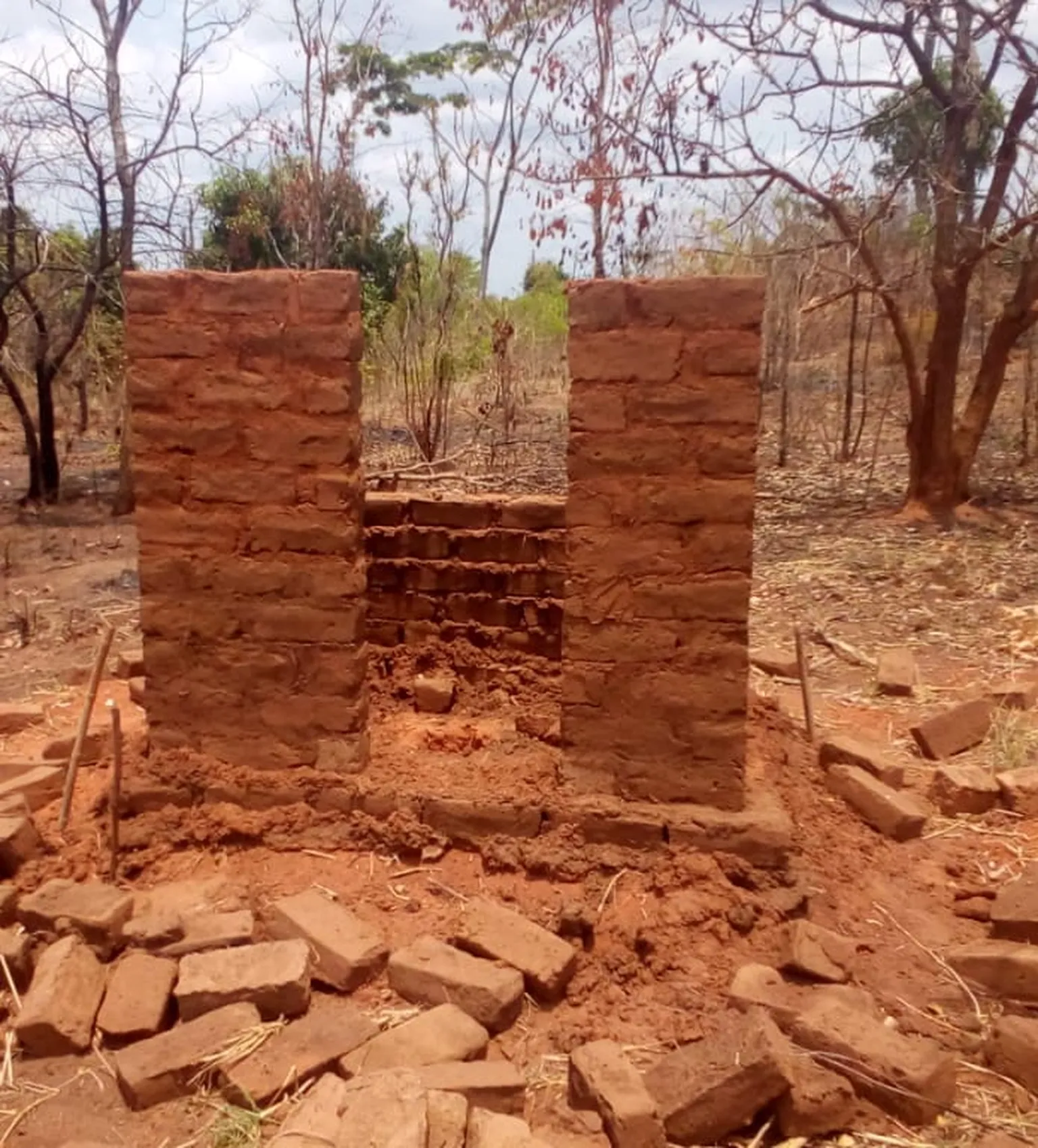 In construction: climate-resilient toilet in Zambia