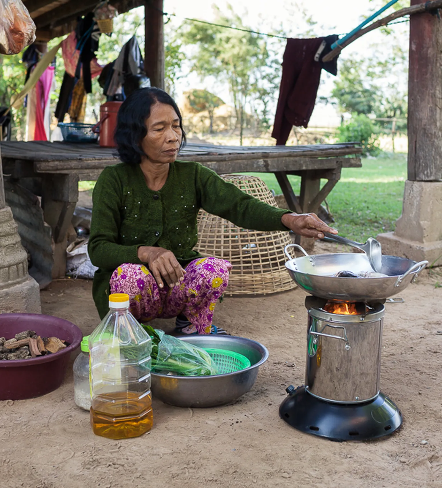 Improved cookstoves empower disabled women in Laos