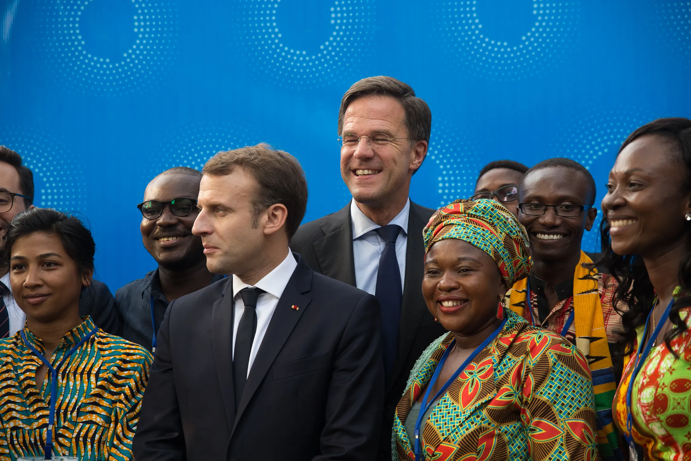 President Macron and Prime Minister Mark Rutte with the entrepreneurs ©G. Nartey