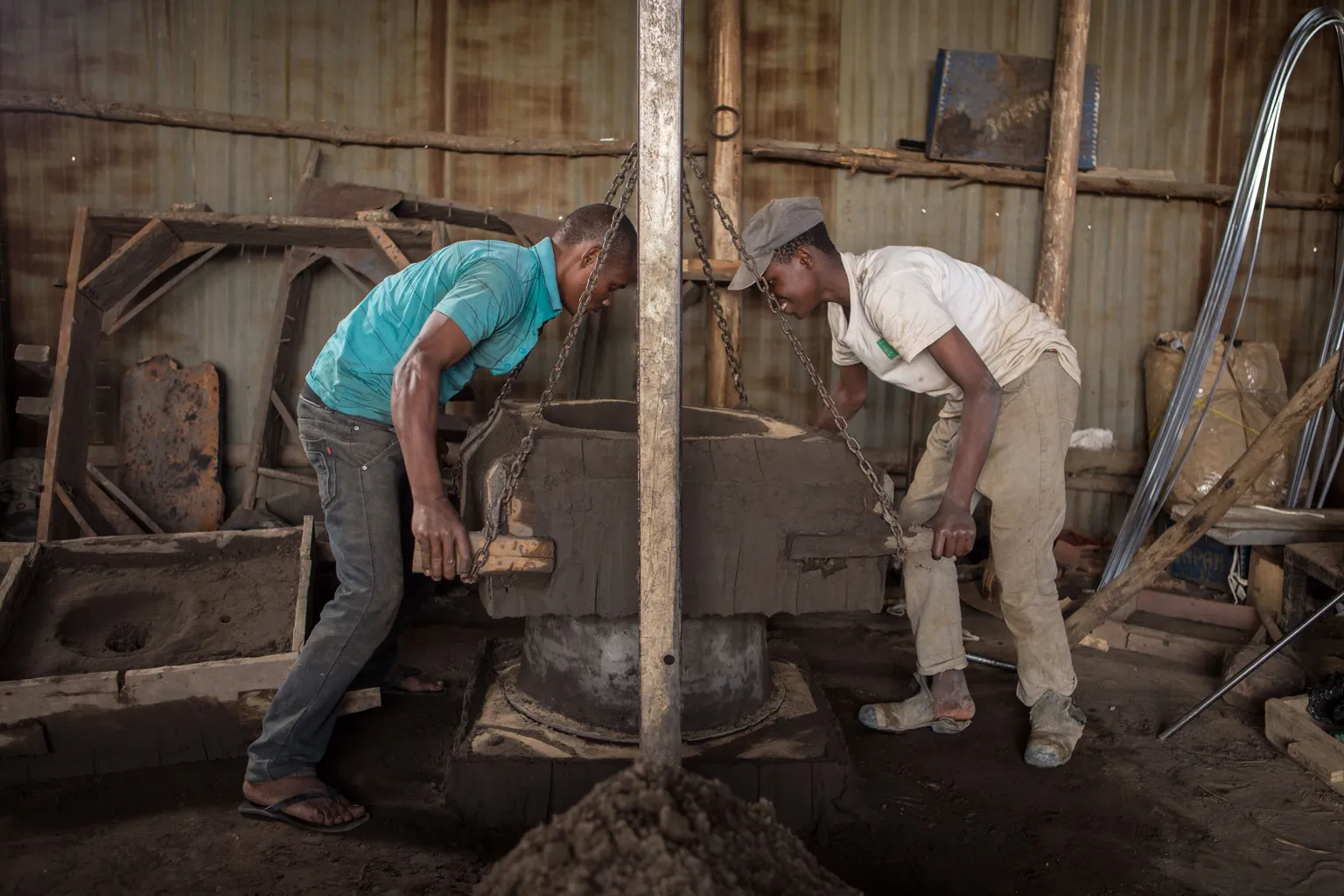 The story of Master Aluminium - From a potter to a self-made engineer