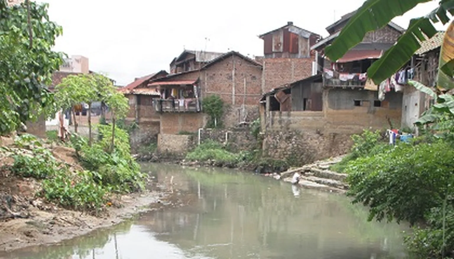 Wastewater management in urban areas in Indonesia: SNV Indonesia’s key finding and recommendations