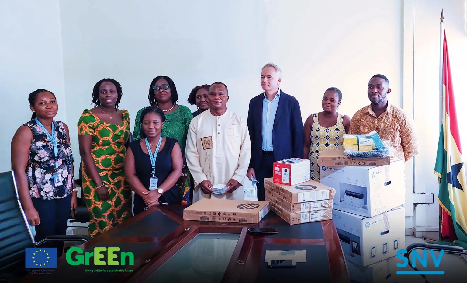 SNV Ghana team and ministry at ceremony