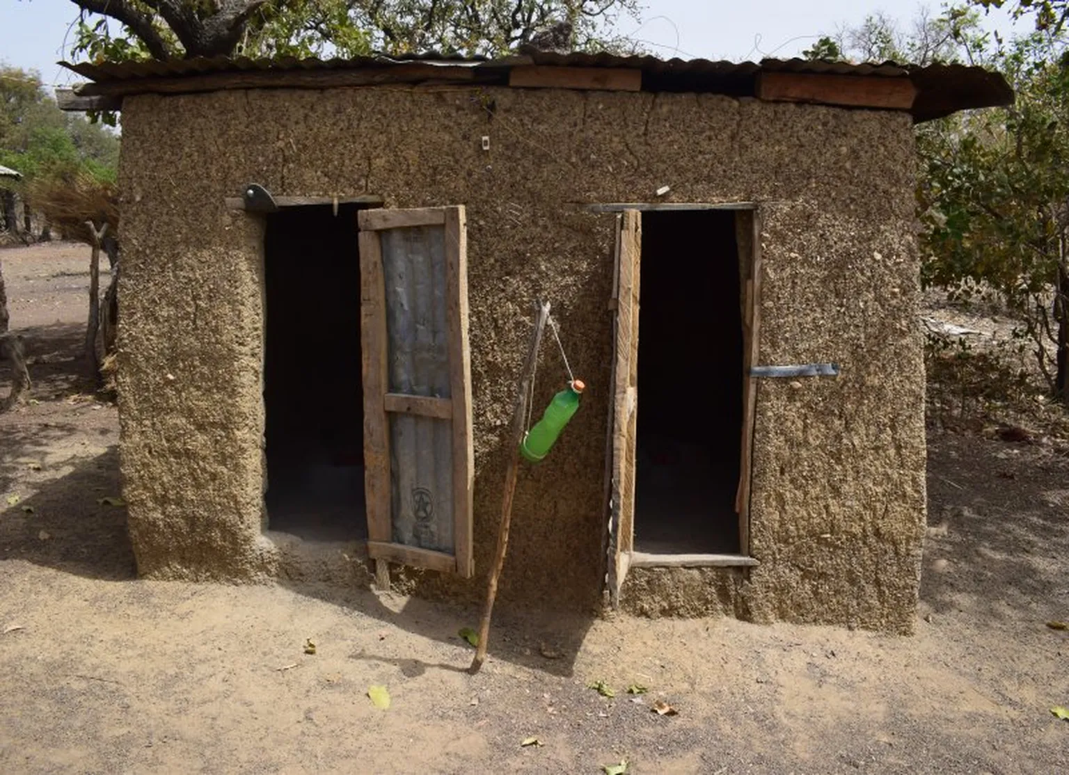 Latrines made from local materials - Village of Were, Kandi (SIA N’SON)