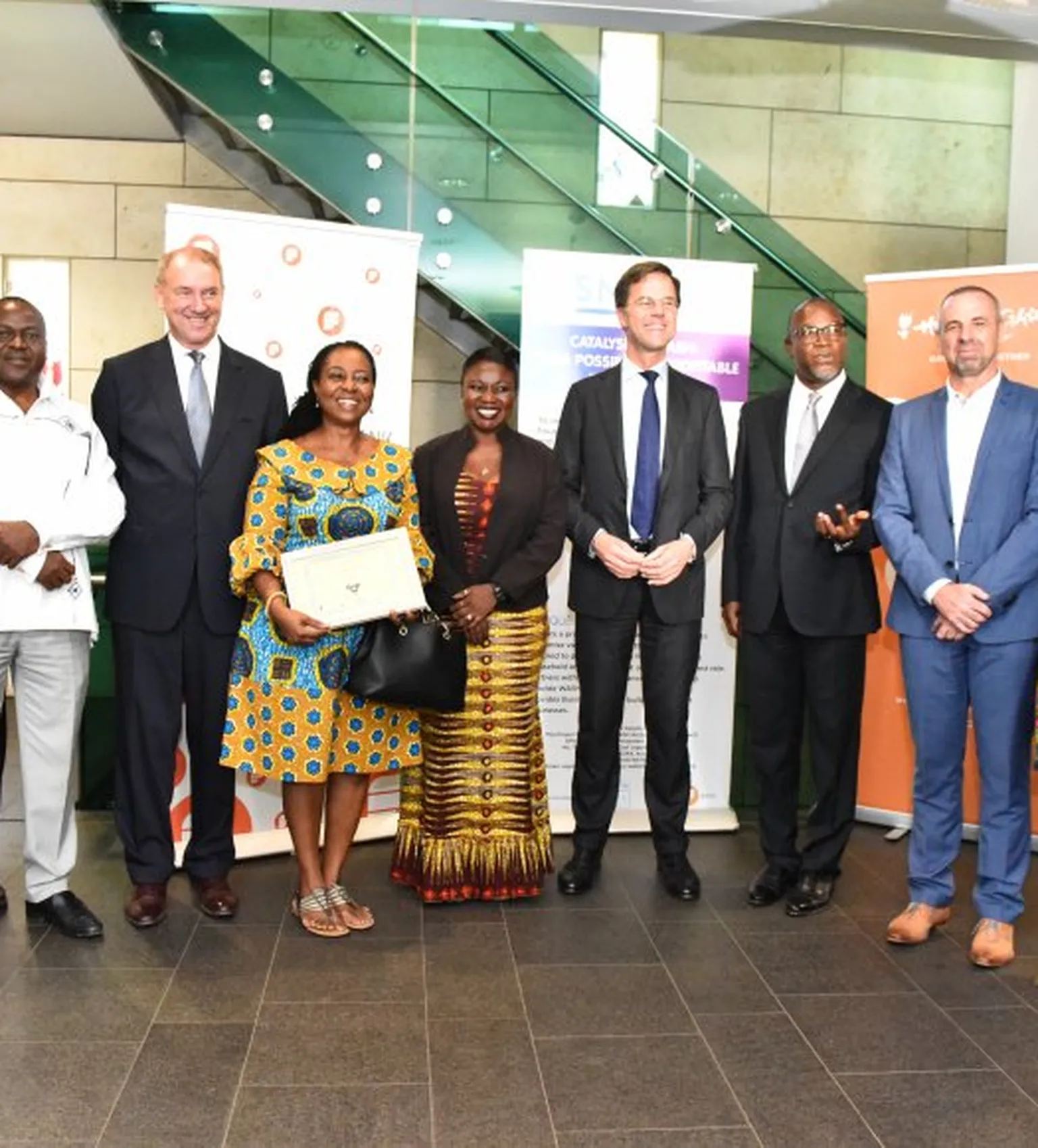 Prime Minister Mark Rutte with EKN, SNV & Family Health Hospital representatives