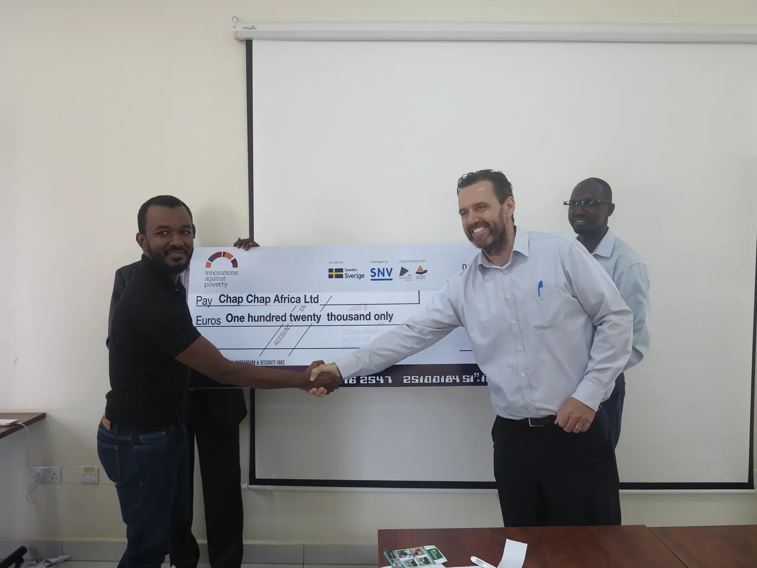 8 Innovative Ugandan businesses receive grants from Sida IAP