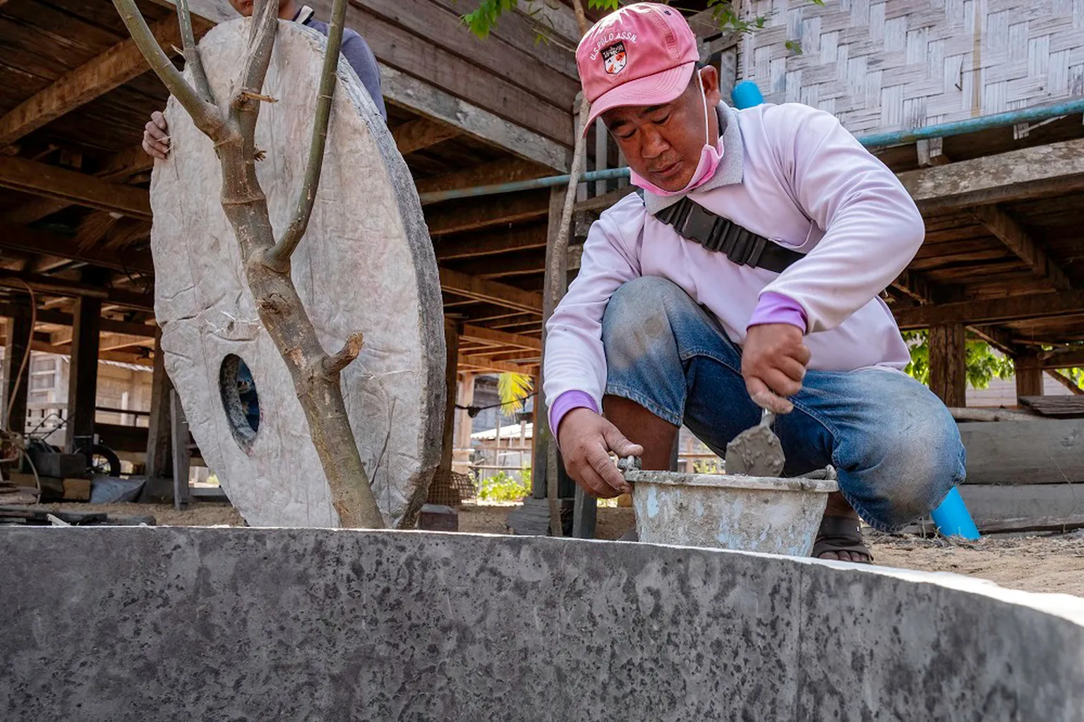 Mr Khamdaeng at work