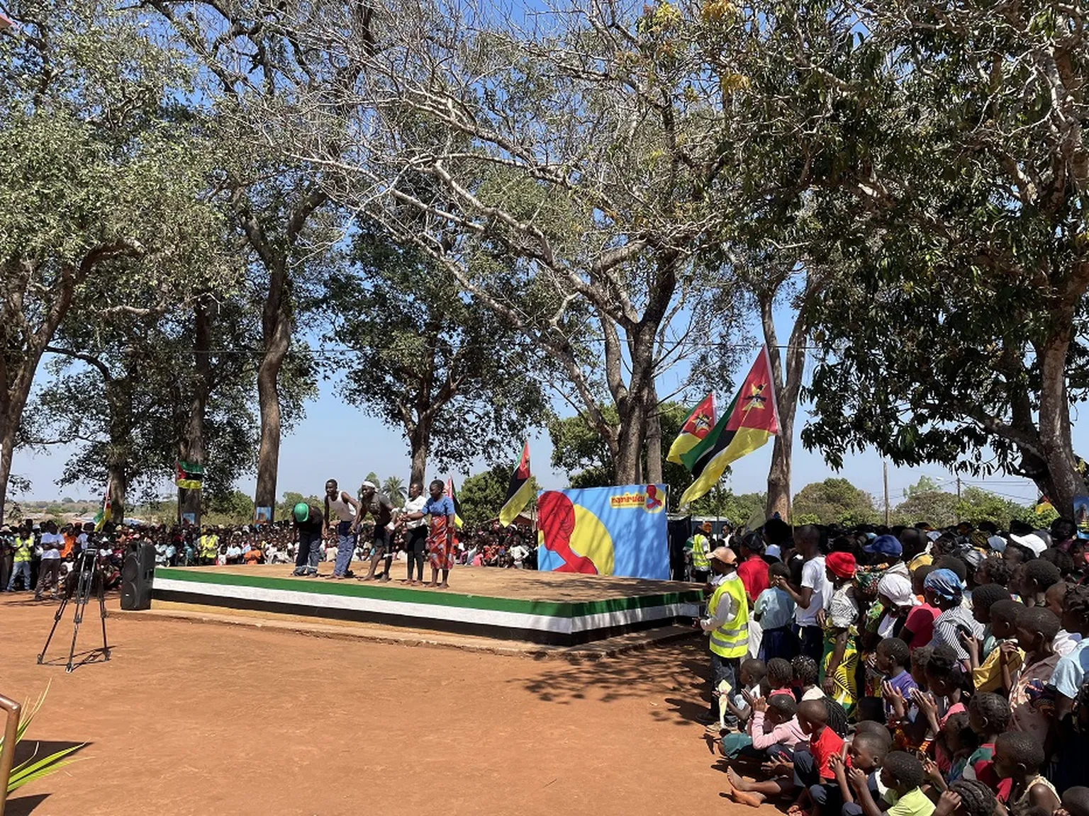 Sanitation theatre group during launch